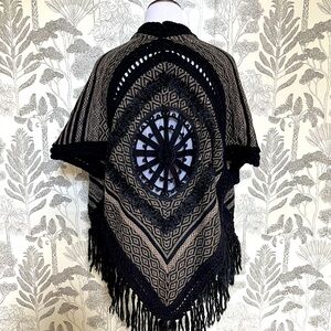 Anthro Boucle Weave Cardi Poncho Cape OS Artisan Scandi Artsy Angel of the North